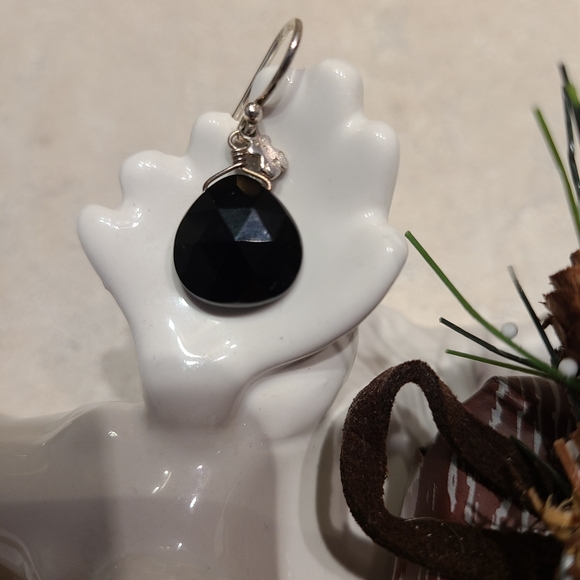 Tous sterling silver onyx earrings - Picture 4 of 4